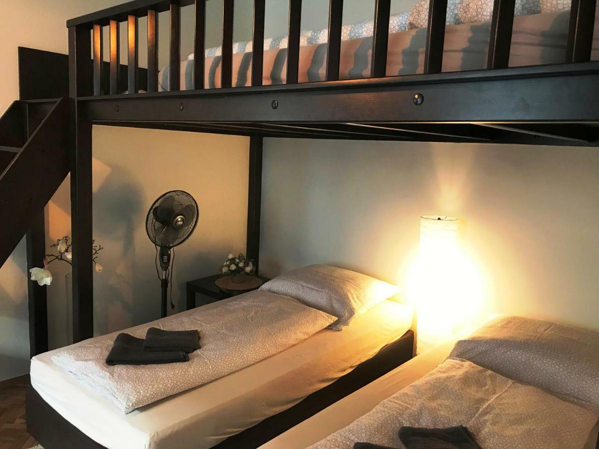 キェルツェApartament "Cleopatra 5" Przy Rynku Z Parkingiem, Faktury Vatアパートメント エクステリア 写真
